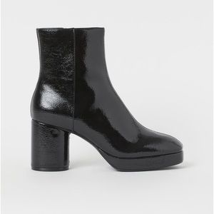 H & M black heeled platform boots Warm-lined high profile boots size 9.5